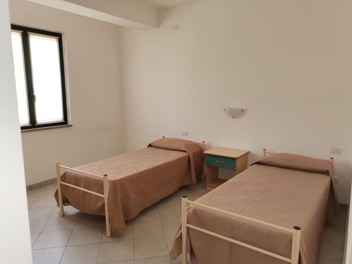 Le Zagare Case Vacanza Cropani Exteriör bild